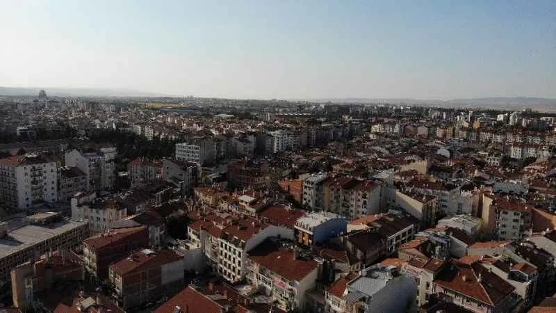 Ev arkadaşını bilinçsizce seçen öğrenciler için kritik uyarı