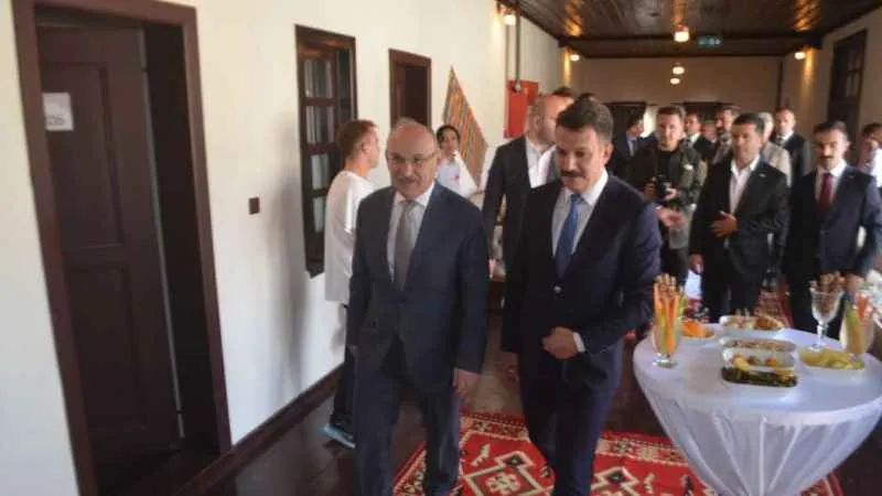 200 yıllık tarihi han, öğretmenlere ev sahipliği yapacak