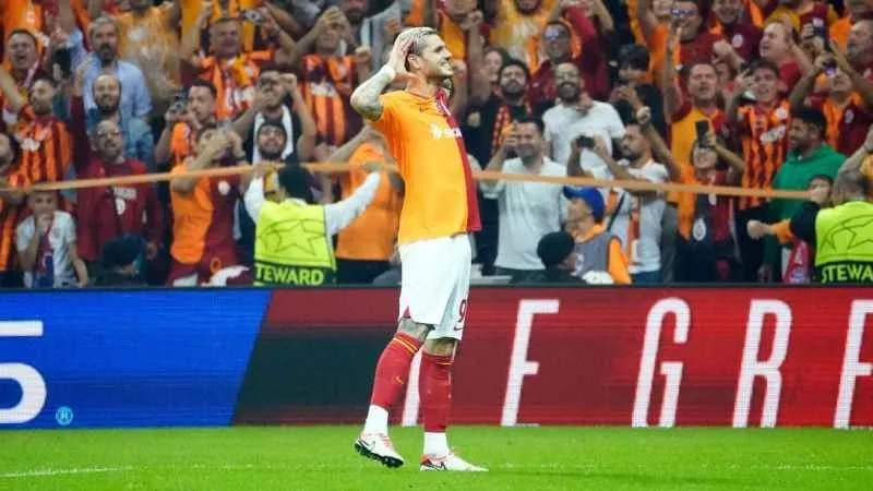 Mauro Icardi bu sezonki 15. golünü Bayern Münih'e attı