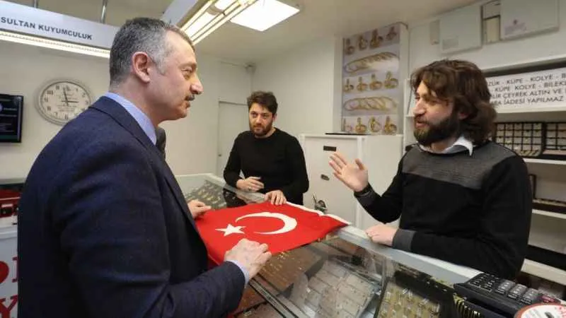 Kocaeli 29 Ekim'de 20 bin Türk bayrağıyla kırmızı beyaza bürünecek