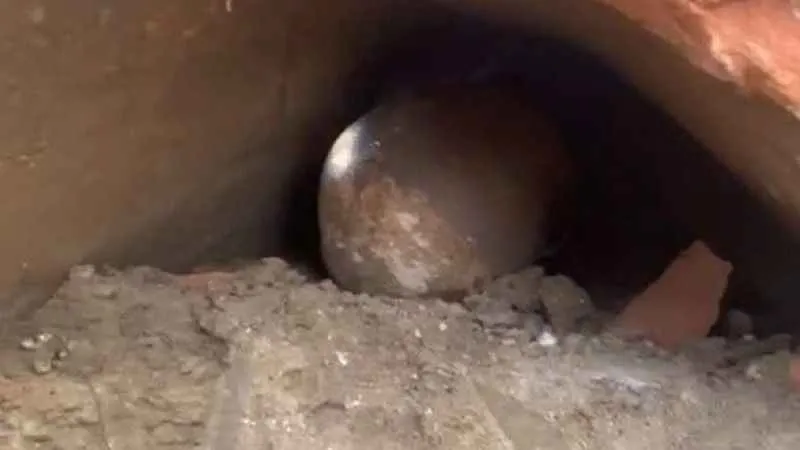 Yalova'da inşaat kazısında antik küp mezar keşfedildi