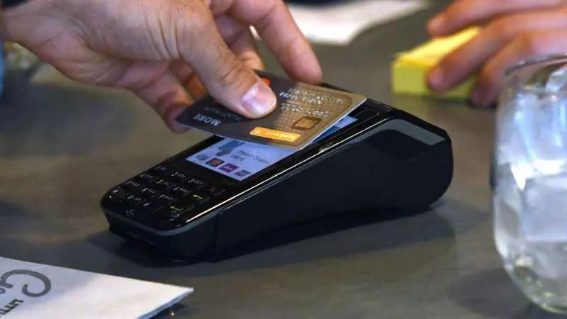 Kredi kartı faizleri arttı