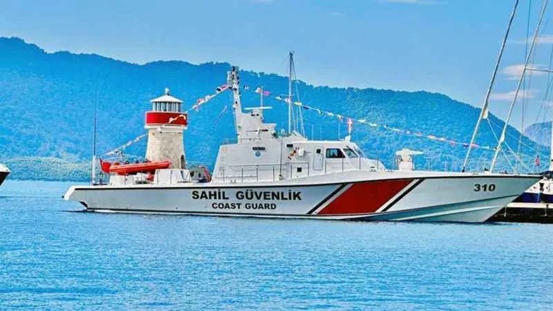 Sahil Güvenlik botları ziyarete açıldı