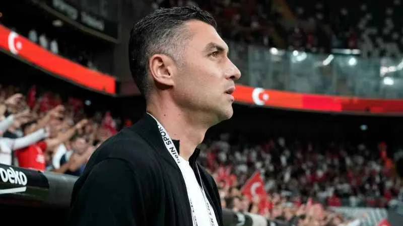 Burak Yılmaz altyapı hocalarına teşekkür etti
