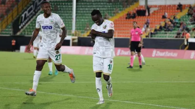 Corendon Alanyaspor kupada 4. tura yükseldi