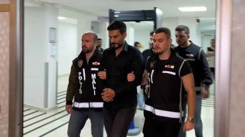 Engin Polat ve eşi Dilan Polat gözaltına alındı