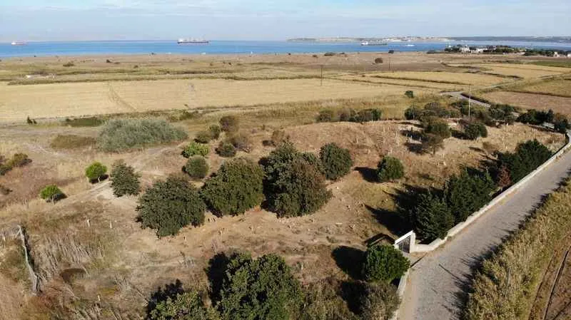 Kumkale'de Türk mezarlığındaki Fransız Anıtı sahte çıktı