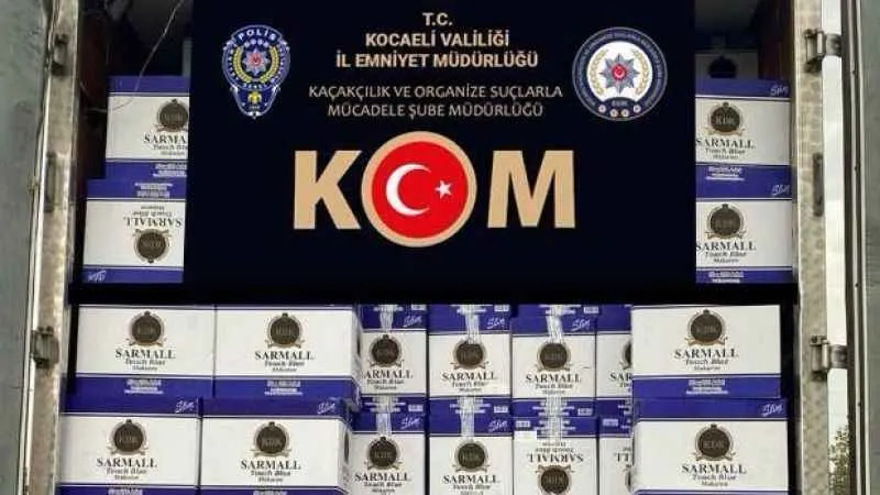 Durdurulan araçtan 8 milyon 300 bin gümrük kaçağı makaron çıktı