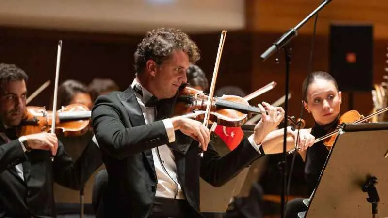 Asırlık tarihi bandodan 100. yıla özel konser