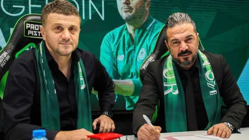 Konyaspor, Hakan Keleş ile resmi sözleşmeyi imzaladı