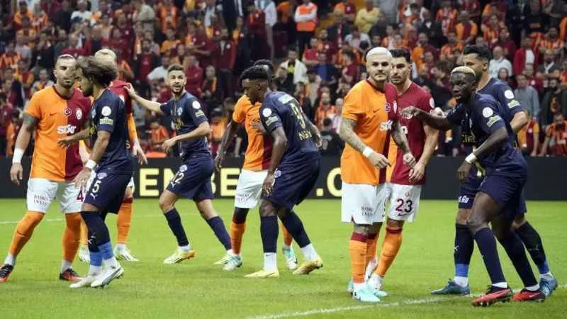 Trendyol Süper Lig: Galatasaray: 2 - Kasımpaşa: 1