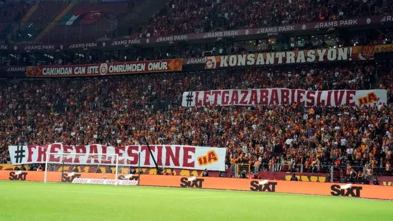 Galatasaray - Kasımpaşa maçını 44 bin 411 seyirci izledi