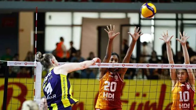 Sultanlar Ligi: Galatasaray: 1 - Fenerbahçe: 3