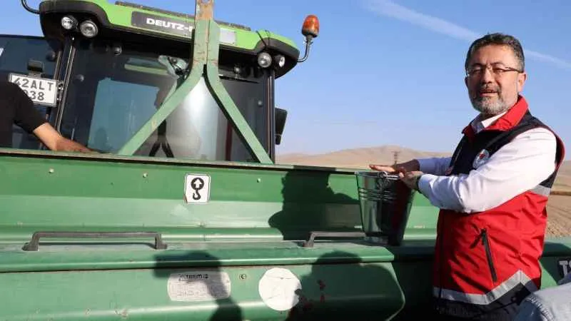 Tarım ve Orman Bakanı Yumaklı: "Türkiye sertifikalı tohumda üretimini 10 kat artırdı"