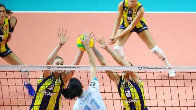 Fenerbahçe Opet, Şampiyonlar Ligi'ne galibiyetle başladı