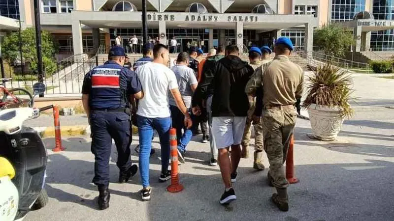 Edirne’de bir haftada 481 göçmen ve 11 organizatör yakalandı