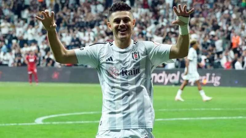 Beşiktaş'ta Milot Rashica’ya milli davet