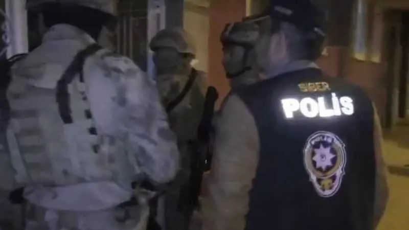 Sakarya merkezli 3.6 milyar TL'lik kara para aklama operasyonunda 25 tutuklama