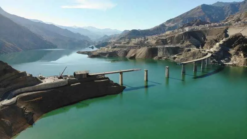 Baraj tamamlandı sıra viyadükte