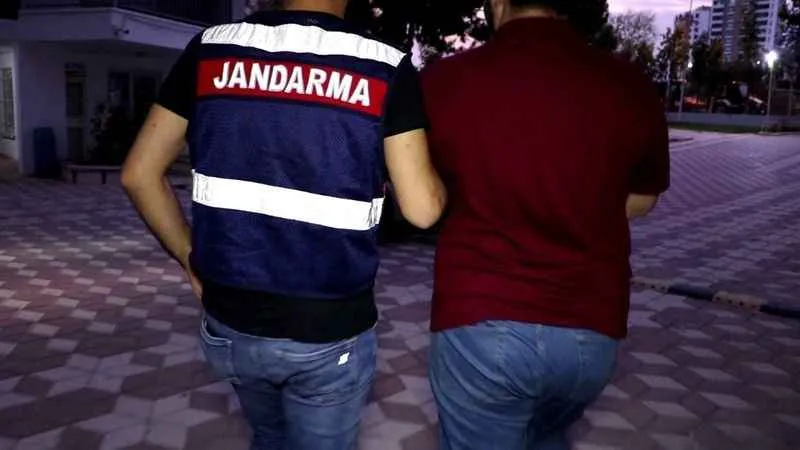 Mersin'de DEAŞ üyelerine yardım yataklık yaptığı ileri sürülen zanlı tutuklandı
