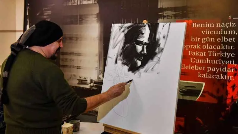 Ankara'da 'Yüzde yüz Atatürk ve Cumhuriyet Sergisi'