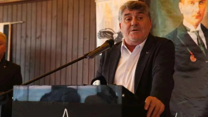 Serdal Adalı: "Beşiktaşlıları mutlu etmek ve yüzlerini güldürmek için bu kutsal göreve talibiz"