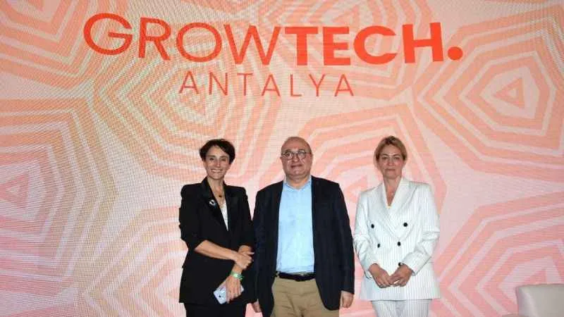 Prof. Dr. Mikdat Kadıoğlu: "Tarıma elverişli alanlarda yapılaşmadan acilen vazgeçilmiştir"