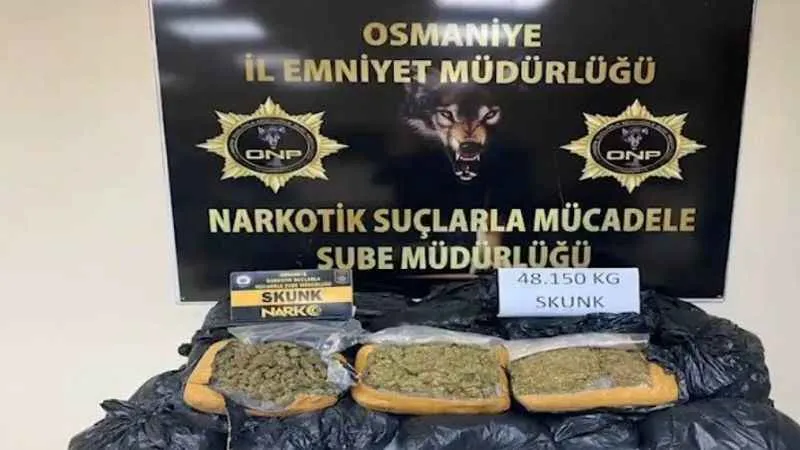 Osmaniye'de 48 kilo sentetik uyuşturucu ele geçirildi