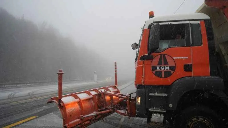 Bolu Dağı geçişinde kar ve tipi etkili oluyor