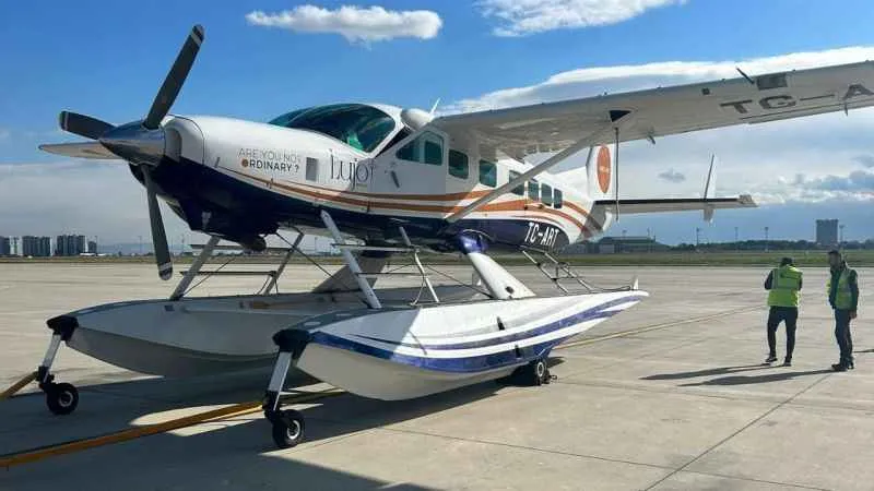 Bodrum'dan İstanbul'a gelen özel uçak, Atatürk Havalimanı'nda pistten çıktı