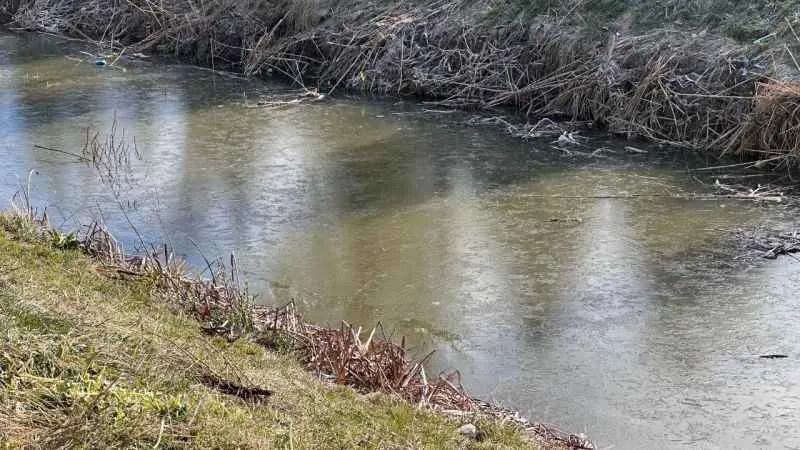 Porsuk Çayı buz tuttu