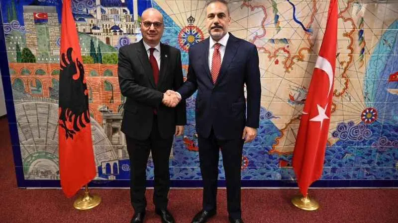 Bakan Fidan, Arnavut ve Estonyalı mevkidaşları ile görüştü