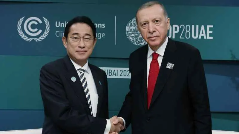 Cumhurbaşkanı Erdoğan, Japonya Başbakanı Kishida ile görüştü