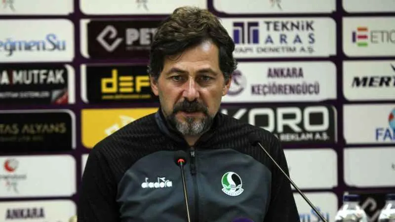 Turgay Karslı: “Mağlup durumdan galip duruma geçen bir oyunun kahramanlarıyla oynadık”