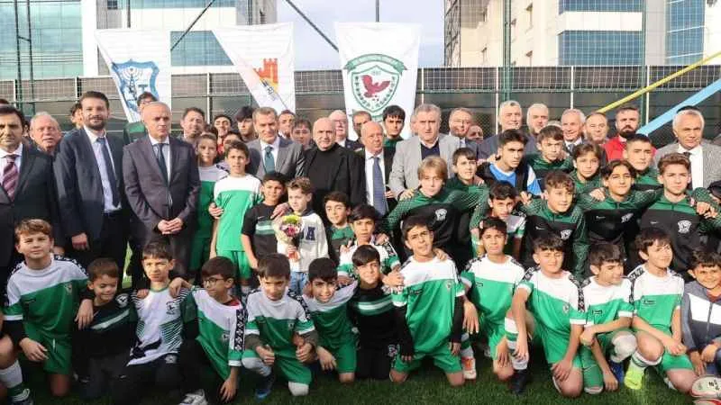 Gençlik ve Spor Bakanı Bak: "Dünyanın en büyük kapalı spor salonları, spor tesisleri hep Türkiye’de, işte bunun için de çok gururluyuz"