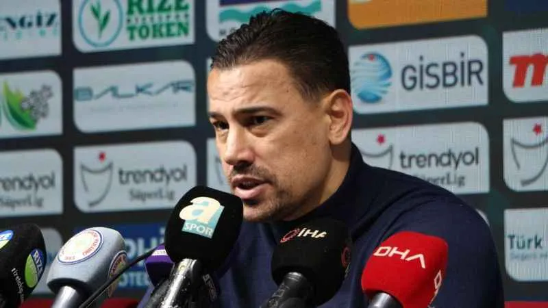 Çağdaş Atan: “Ali Şansalan’ın Mert hocayı penaltı için VAR’a çağırdığı pozisyonu kabul edemiyorum”