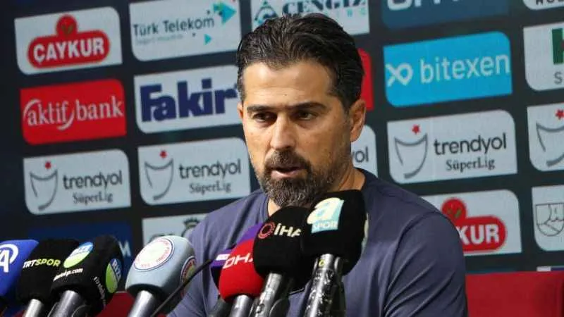 İlhan Palut: “Beni sevindiren takımın isteği ve arzusunun karşılığını sahada almaları”