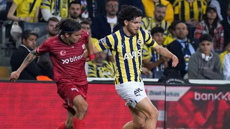 Fenerbahçe ile Sivasspor 35. randevuda