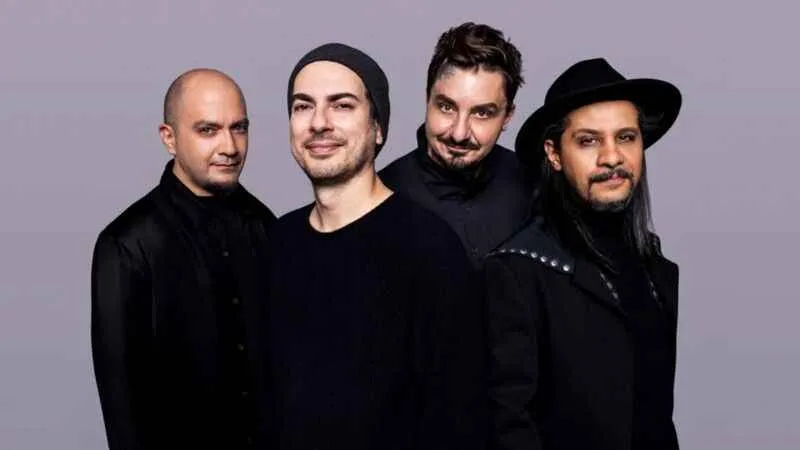 Mor ve Ötesi yılın son konseri için sahne alacak