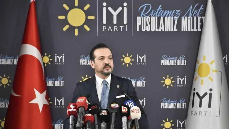 İYİ Parti Başkanlık Divanında görev değişikliği