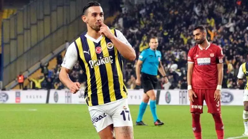 İrfan Can Kahveci, 10. golüne imza attı