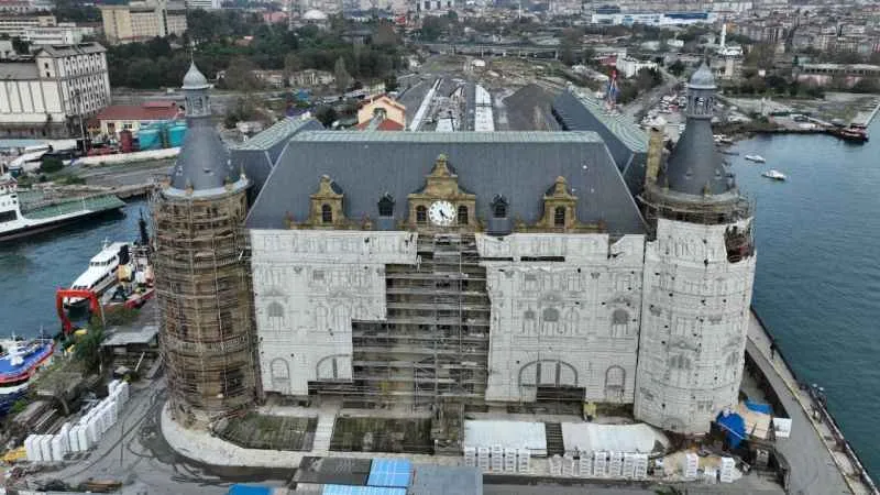 Haydarpaşa Garı'nda 7 yıldır süren restorasyon hala bitmedi