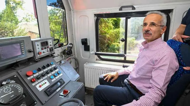 2035 yılında her iki araçtan birinin elektrikli olması bekleniyor