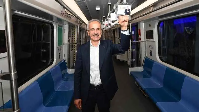 Marmaray 10 yılda 1 milyardan fazla yolcu taşıdı