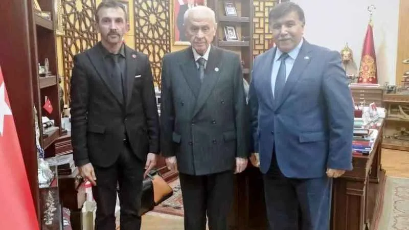 Emet’in eski Belediye Başkanı Mustafa Koca MHP’den adaylığını koydu