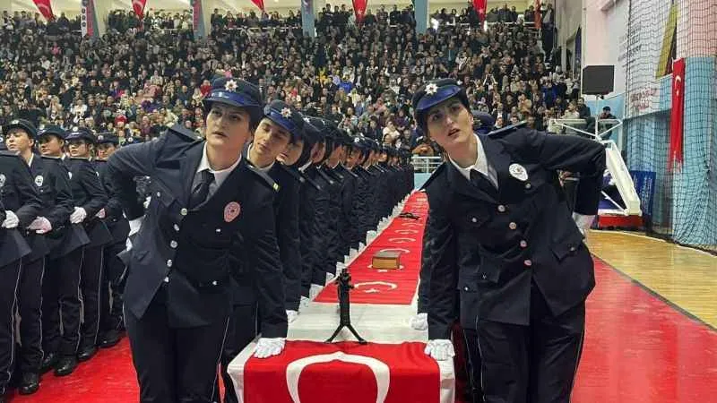 Yozgat’ta 860 kadın polis yemin ederek mesleğe ilk adımı attı