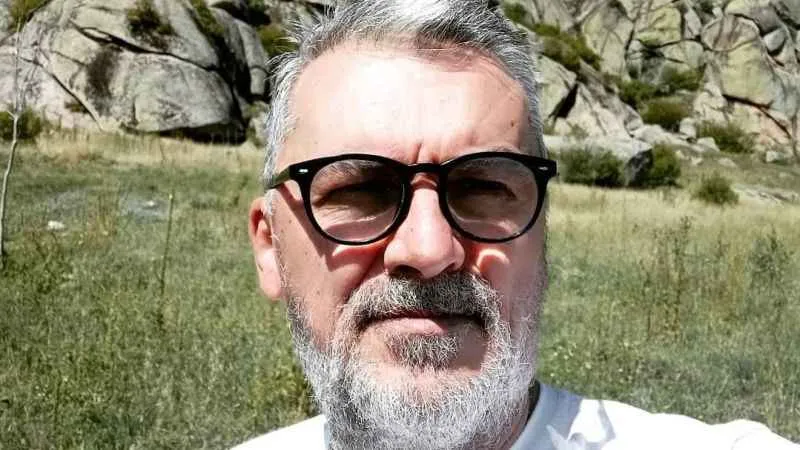 Kuzey Makedonya'da cinayetten aranan aşırı sağcı parti lideri Balıkesir'de yakalandı