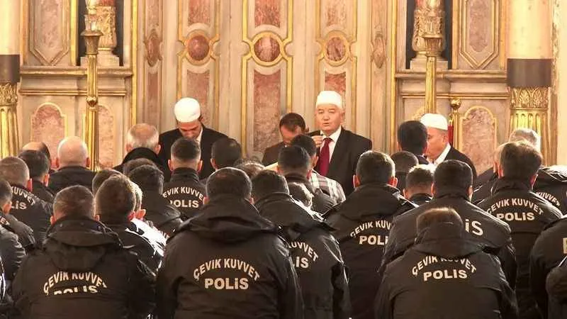 Beşiktaş’taki terör saldırısında şehit olanlar törenle anıldı