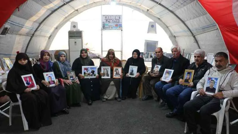 HDP mağduru aileler 5 yıldır evlatlarını istiyor