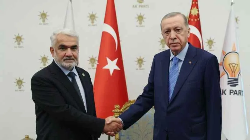 Cumhurbaşkanı Erdoğan, HÜDA PAR Genel Başkanı Yapıcıoğlu’nu kabul etti